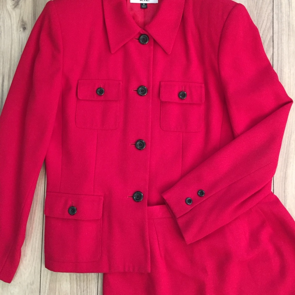 2 Piece Power Suit